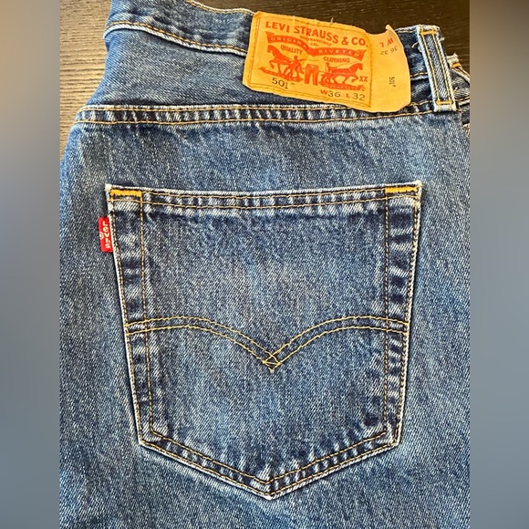 Levi’s 501 36x32 👖 MSRP $60 🔥 - Picture 6 of 6